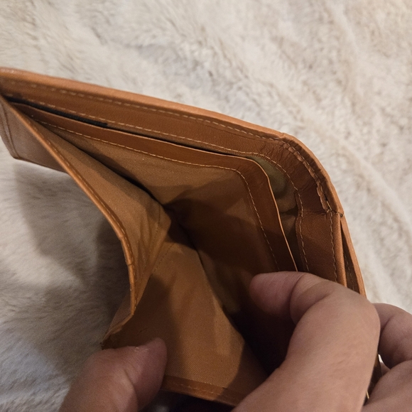 Vintage Christian Dior wallet GUC - Picture 5 of 9